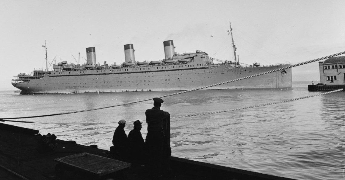 SS ÎLE DE FRANCE MARAD